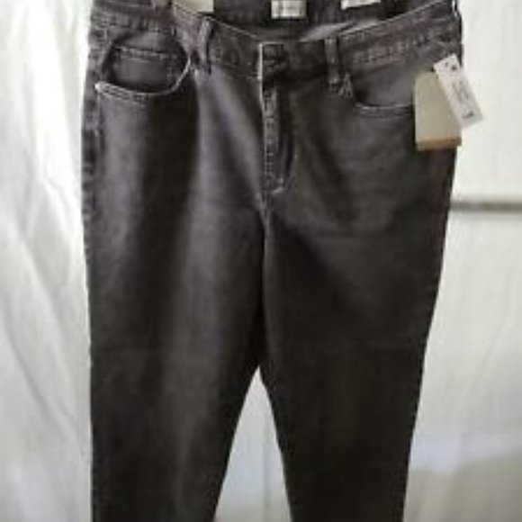 Wonderly Denim - Wonderly Curvy Size 14 Girlfriend Distressed Jeans Black Wash Cuffed Ankle